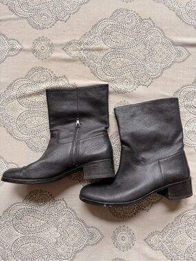 EUC Michael Kors Black Leather Boots